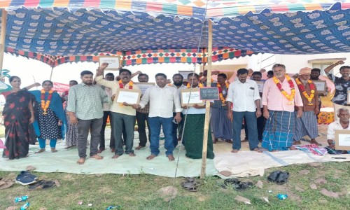 ప్రభుత్వం తక్షణమే వీఆర్ఏల డిమాండ్ పరిష్కరించాలి