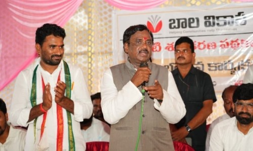 ప్రజలు అభివృద్ధికి అందరి సమన్వయంతో కృషి చేస్తాం..! రాజకీయాలకు అతీతంగా కలిసి రావాలి 