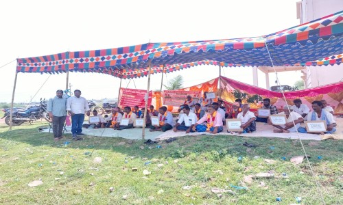 ప్రభుత్వం తక్షణమే వీఆర్ఏల డిమాండ్ పరిష్కరించాలి