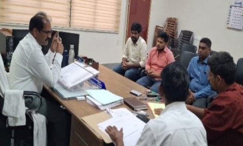 భూ రీ సర్వే పనుల నిర్వహణ కొరకు రోవర్ల కొనుగోలుకు చర్యలు తీసుకుంటాం..
