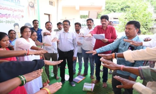 గ్రామ అవసరాలకు అనుగుణంగా పనుల నిర్వాహణ చేపట్టేలా చర్యలు తీసుకున్నాం
